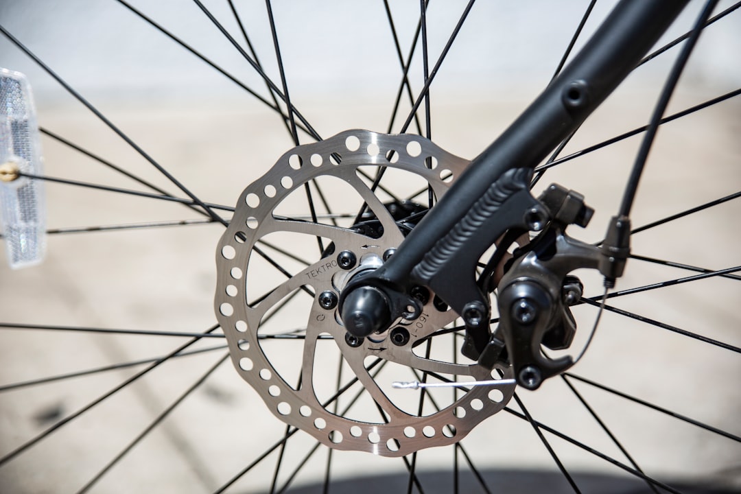 Photo brakes