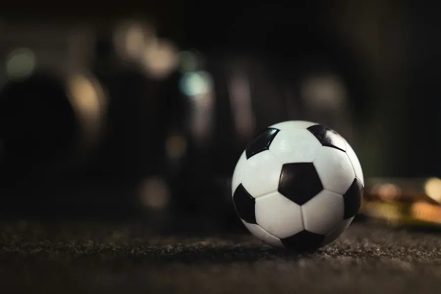 Photo football transfers guide