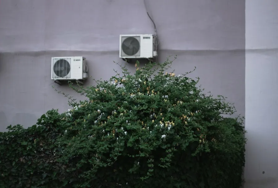 Photo manual vs automatic air conditioner differences